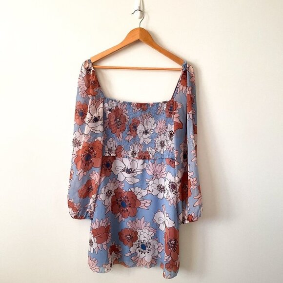 💥NEW TO CLOSET💥 Aritzia Wilfred Villa Pleated Chiffon Dress - Picture 6 of 10